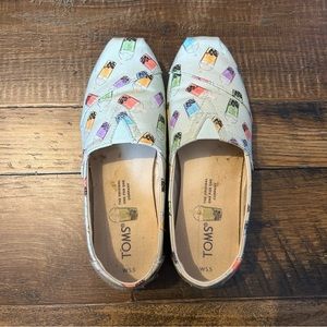 TOMS Limited Edition Boba Alpargatas